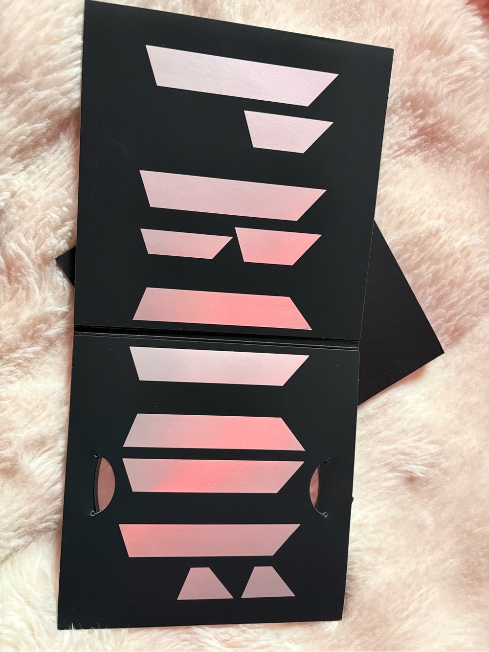BTS Proof Compact Edition - With Inclusions - Picture 5 of 11